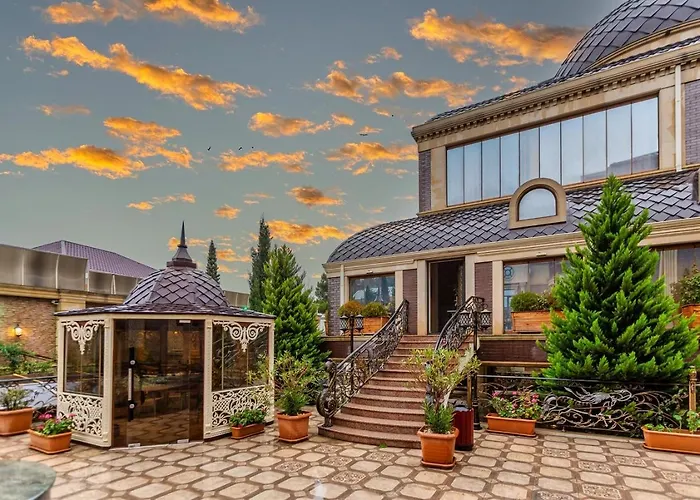 Manor Luxury Hotel Baku