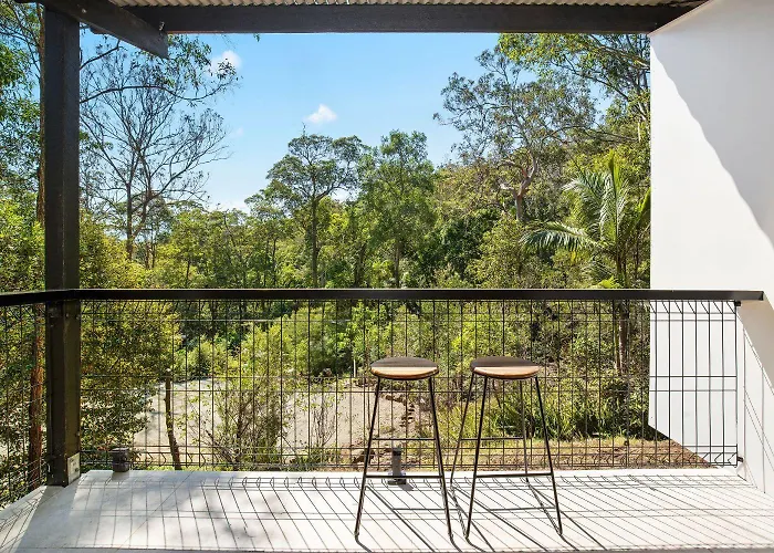 : Cedar Creek Lodges