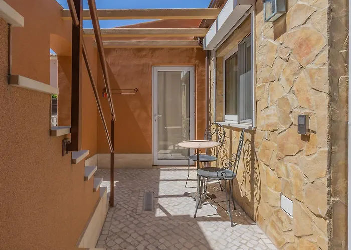 Villa Rosa (Adults Only)