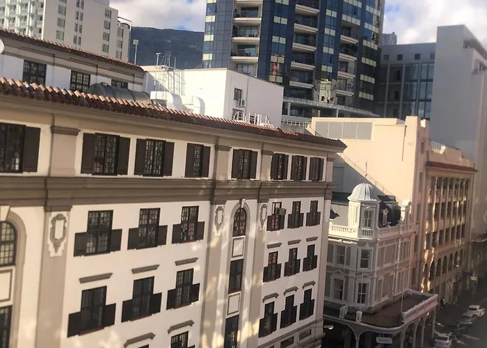 Cape Legacy Hotel