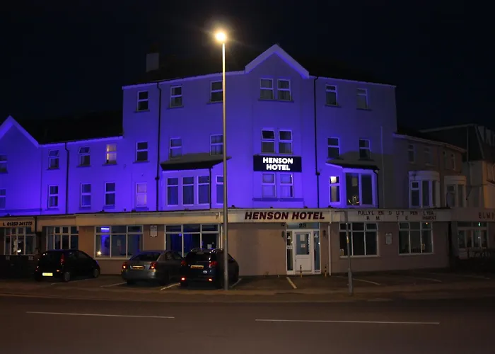 Guest house: Henson Hotel