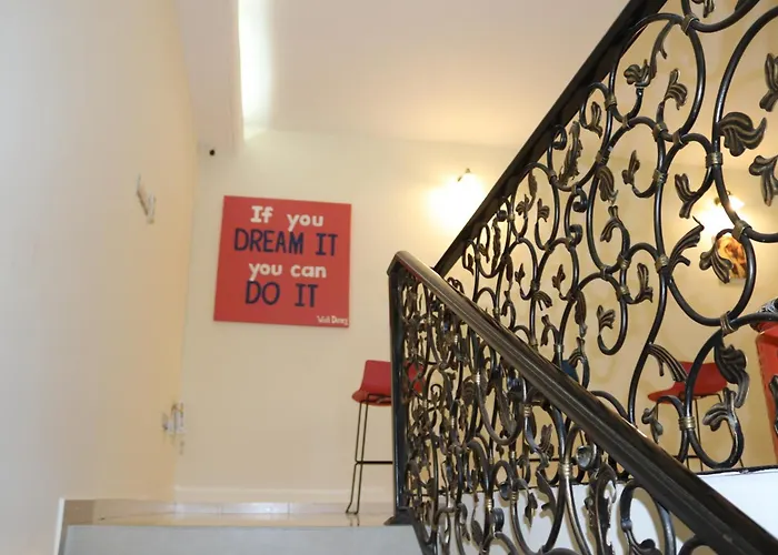 Hostel: The Villa Hostel - By Lunar