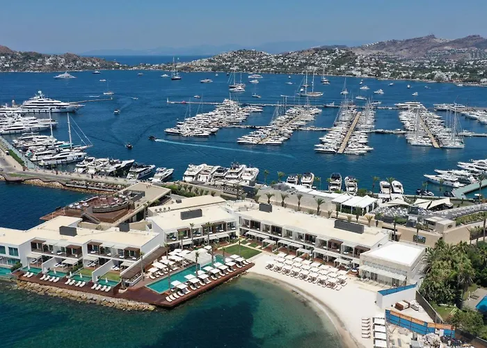 Yalikavak Marina Hotel By Social Living Collection