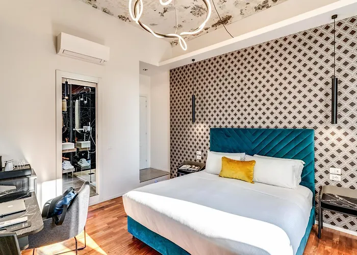 Resort: Arenula Suites