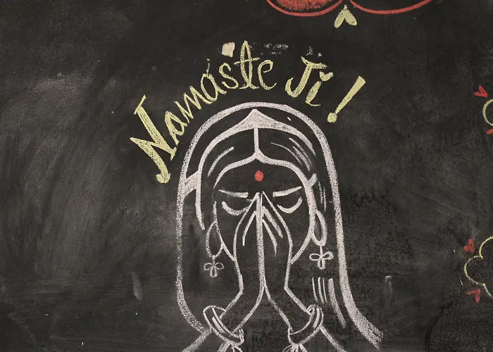 Backpackers Heaven New King - New Delhi Train Station