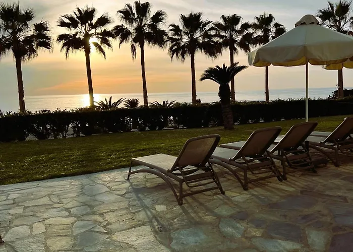 Villa: Platzia Beach Villas