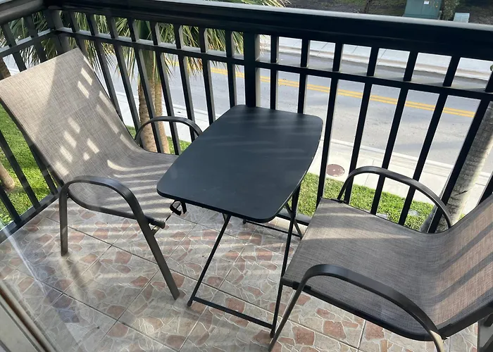 Apartment: Sunny Isles Apartments By Miarentals