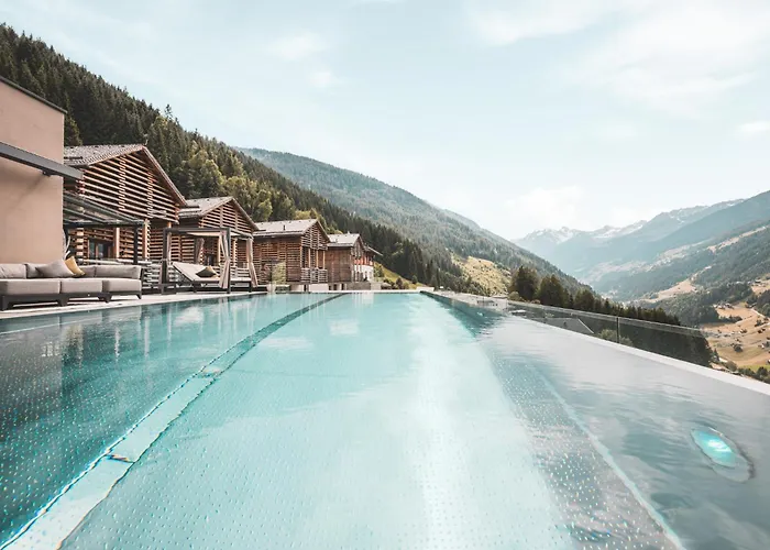 Boutique Hotel und Chalets Bergwiesenglück