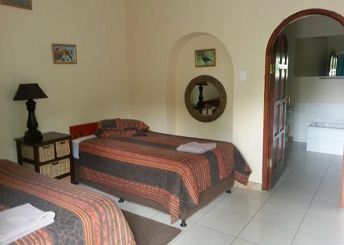 Ingwe Guesthouse