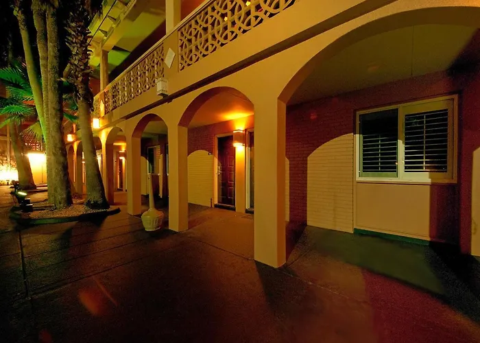 Hotel suites Tahitian Inn Boutique Tampa