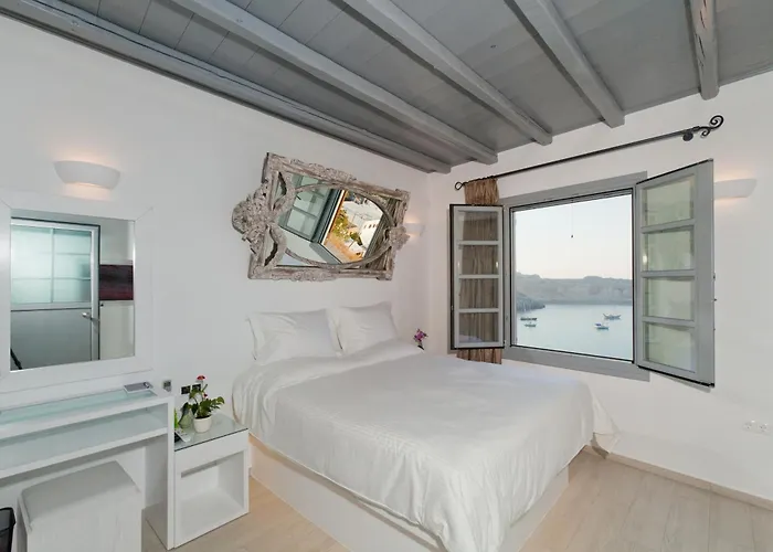 Lindos Shore Boutique With Sea View