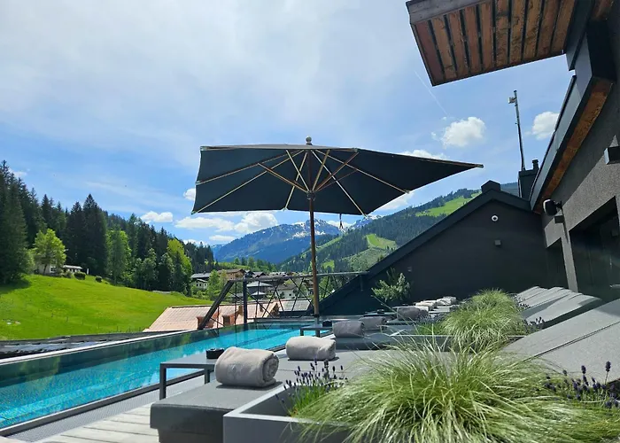 Almmonte Praeclarum Suites - Casual Boutique Hotel
