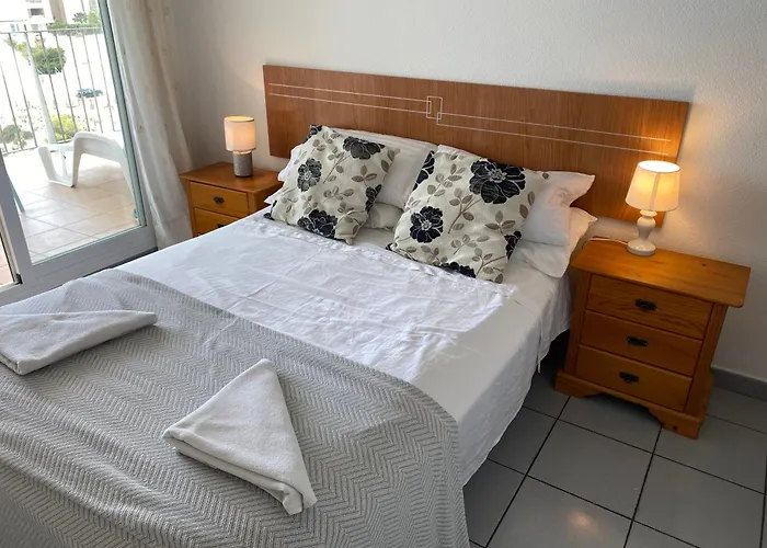 Hotel cerca del colegio: Villa Marina Apartment