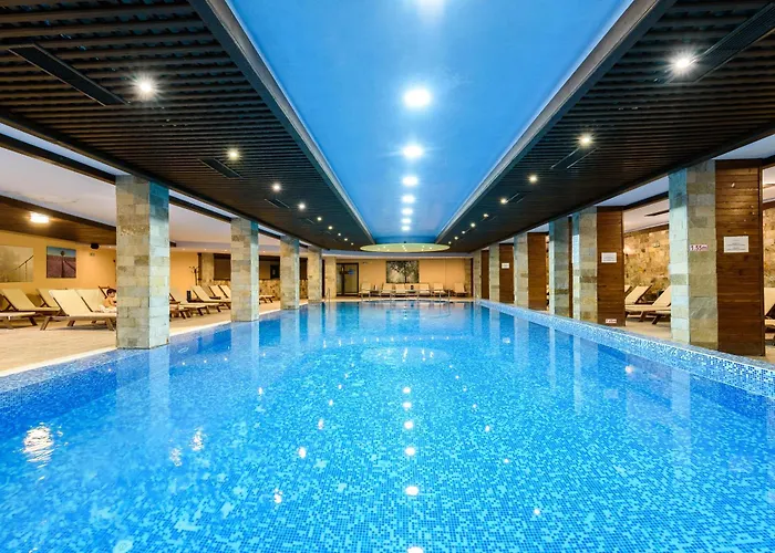 Beach Hotels Grand Royale Apartment Complex & Spa