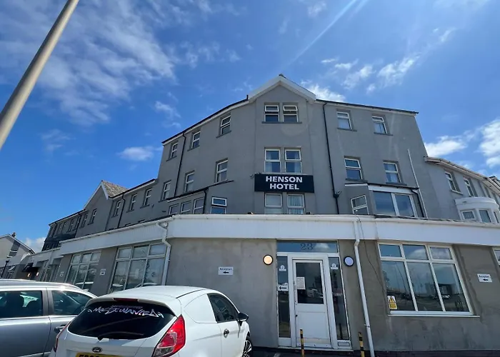 Guest house: Henson Hotel