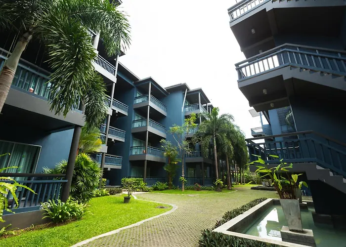 Peace Laguna Resort & Spa