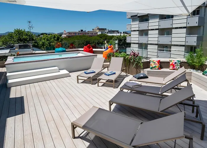 Hotel con vista: Hotel Albatros