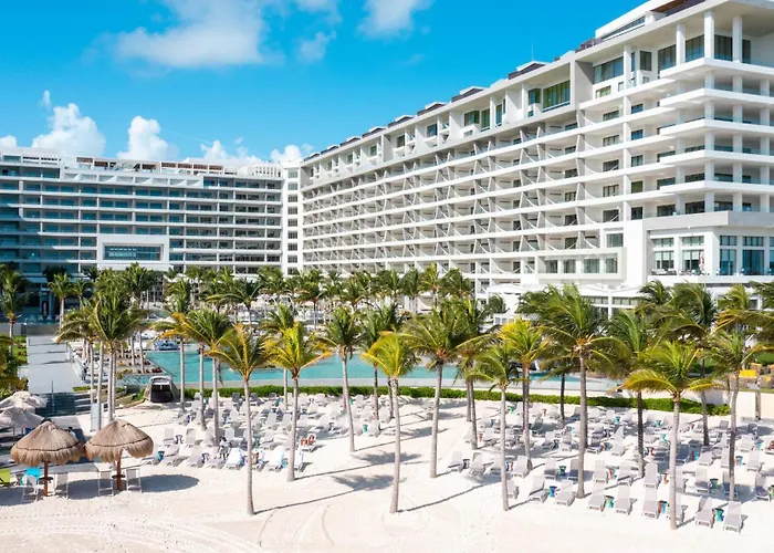 Garza Blanca Resort & Spa