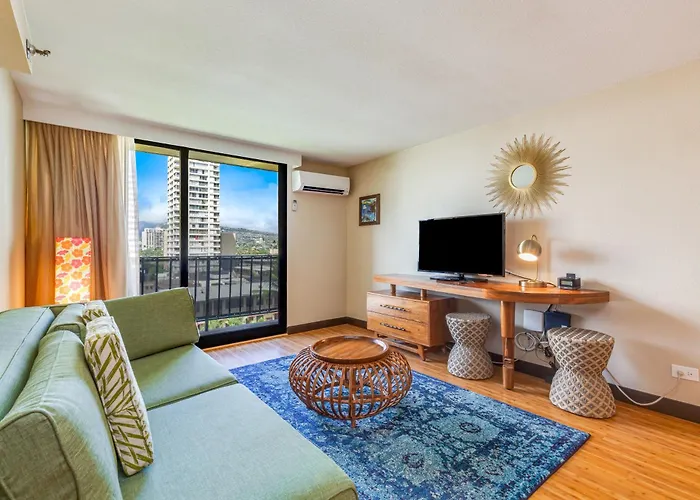 Castle Bamboo Waikiki
