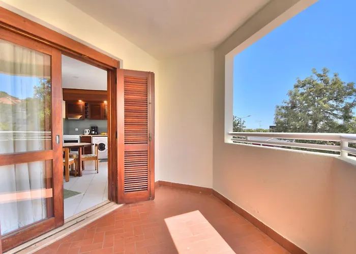 Bellavista Avenida By BeGuest