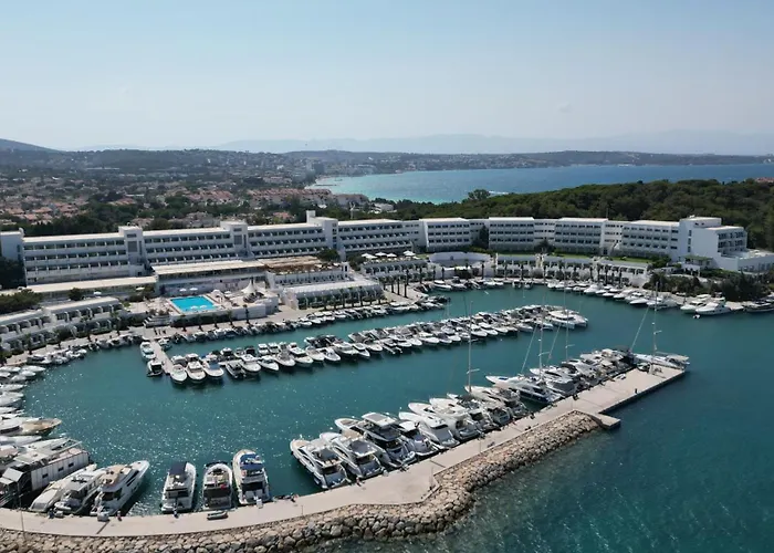 Ping Pong hotel: Altin Yunus Hotel & Spa - Cesme