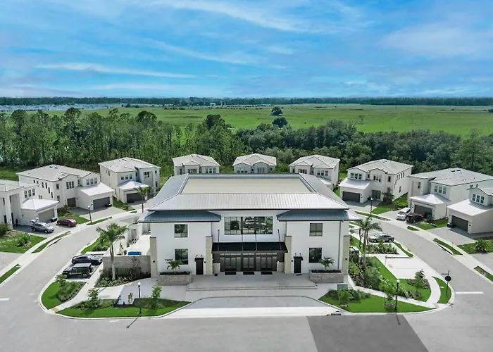 Villatel Village At Solterra Resort
