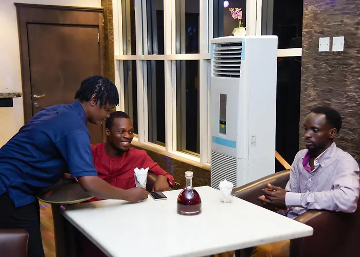 Hotel De Alommah Kubwa Abuja