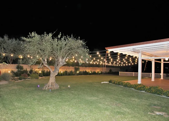 Hotel 4 stelle: Villa Zefiro - Suites & Events