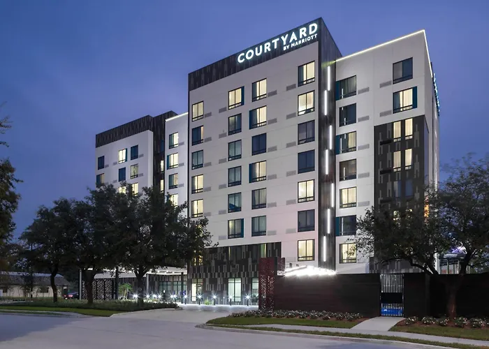 Hotel: Courtyard By Marriott Houston Heights/I-10