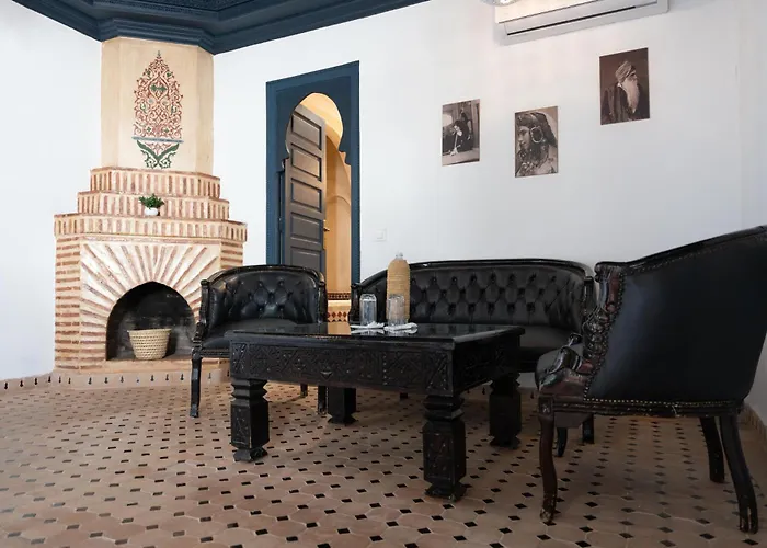  Central House Marrakech Medina