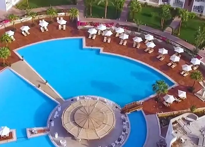Sharm Reef