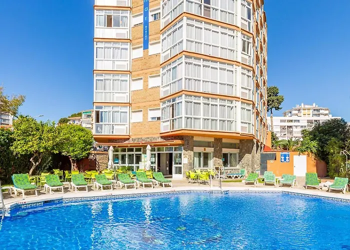 Vakantieverhuur: Apartamentos Doramar