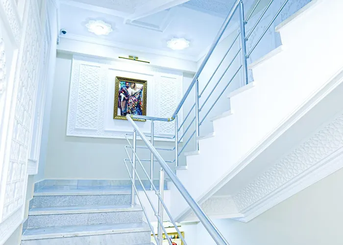 Kabir Hotel
