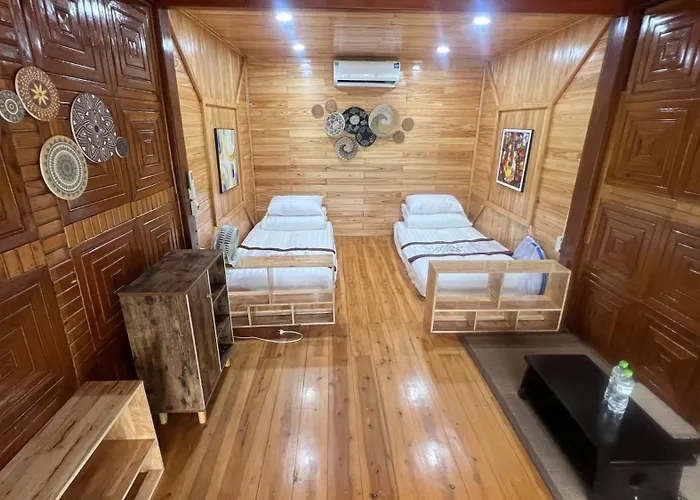 Ha Giang Loop Hostel & Tours