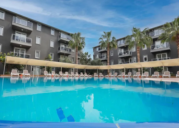 Hotel met zwembad: Side Kum Hotel