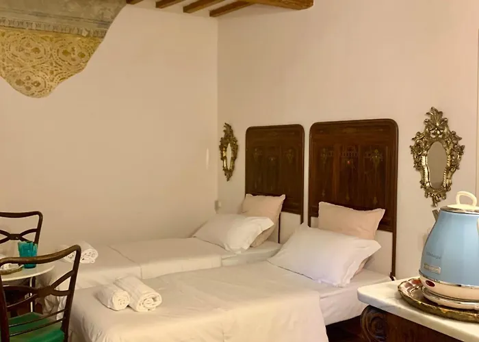 Casa Cerboneschi B&B In A Medieval Village With Panoramic Tuscan Hills