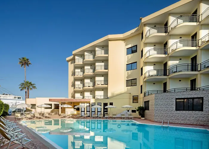 Rina Hotel