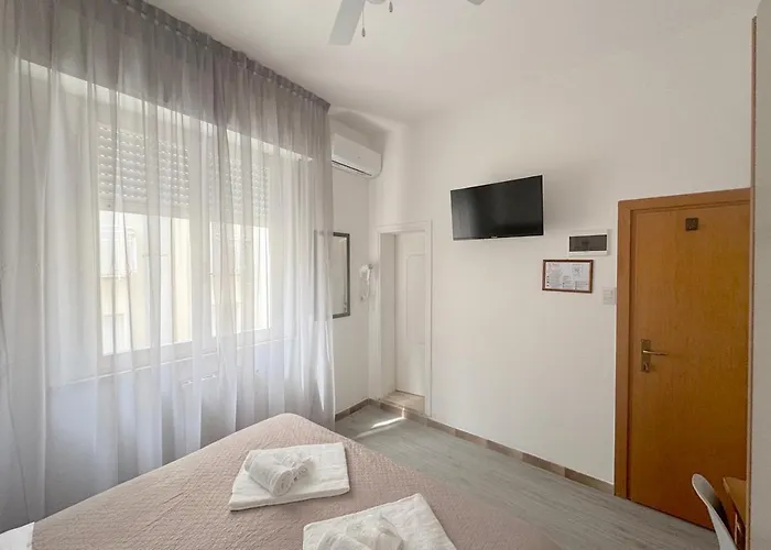 Albergo economico: Hotel Ariva