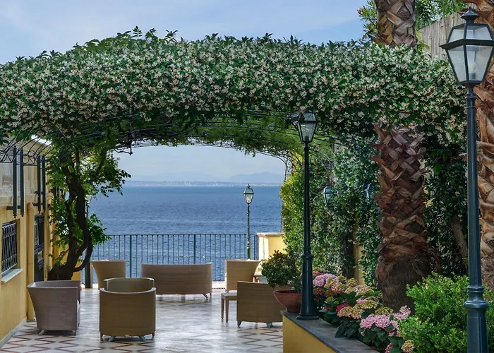 Hotel Con Piscina Imperial Tramontano