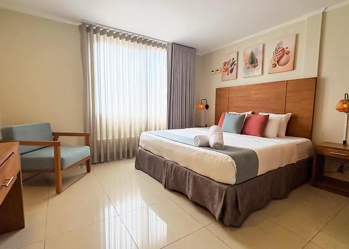 City Suites & Beach