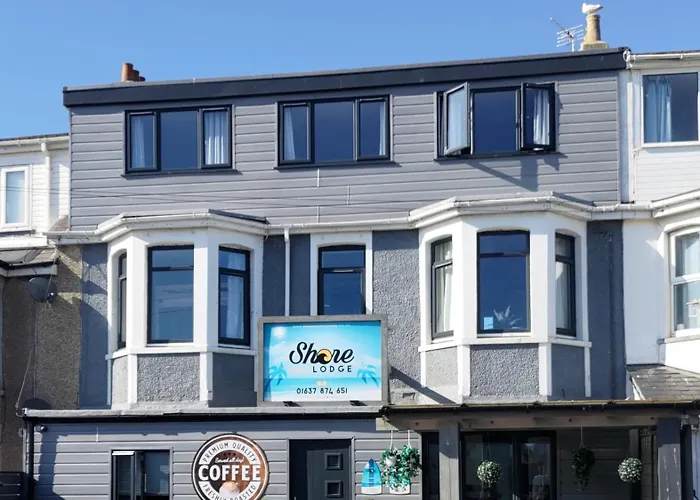 Villa: Oyo Shore Surf Lodge