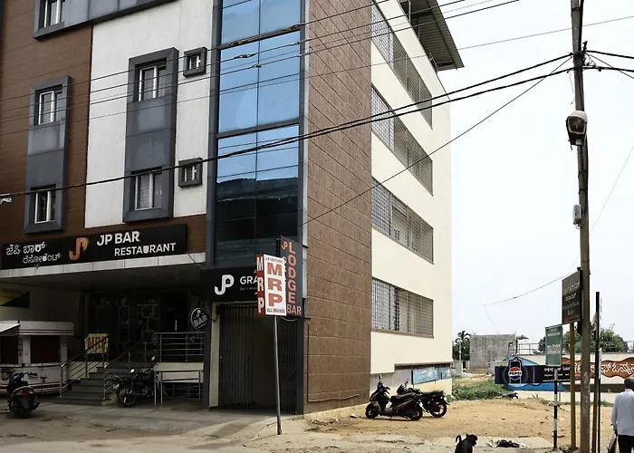 B&B only: Hotel Jp Grand