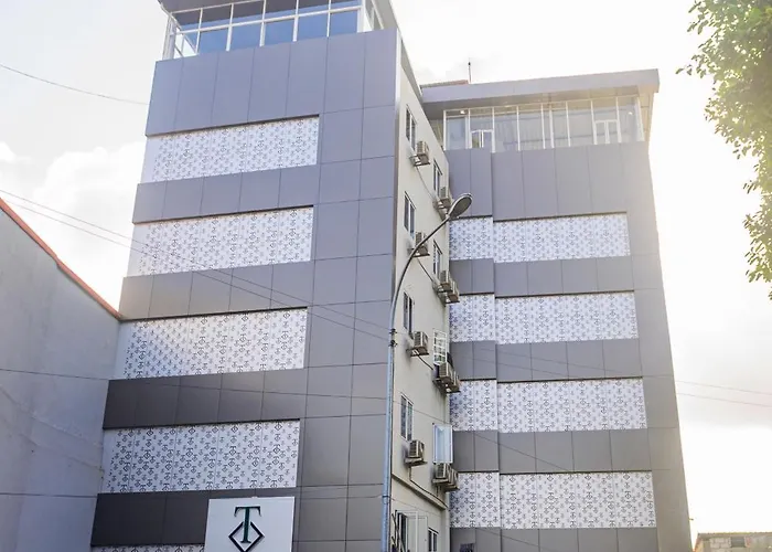 Thilhara Colombo