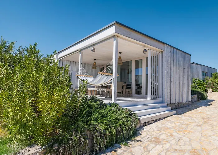 BUQEZ ECO RESORT - Beach Villa 37&40