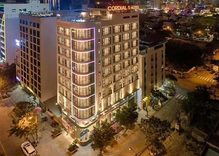 Cordial Beach Hotel Da Nang