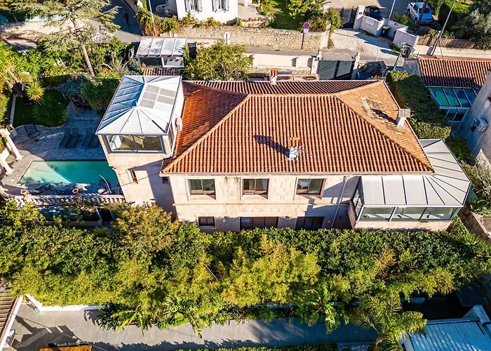  Jaliel I Cannes French Riviera I 270m2 I Spa I 10 Minutes Du Centre-ville I 12 Personnes