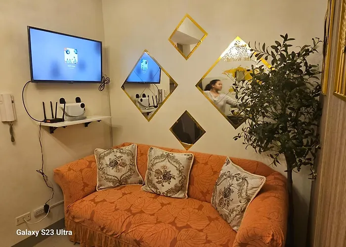 Staycation Near Moa, Smx Convention, Dfa & Naia,