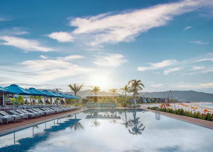 Summer Bay Beach Club & Cabins