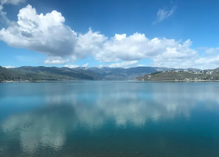 Lake Chelan Executive Condo