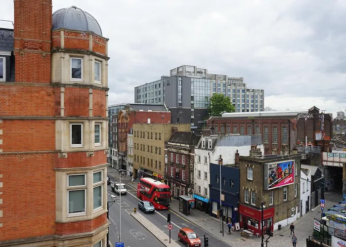 The Walrus Bar And Hostel